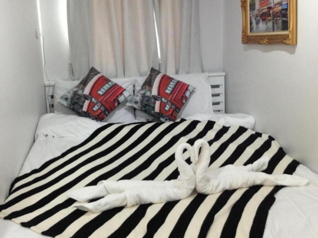 Chic Hotel Suratthani Surat Thani Bagian luar foto