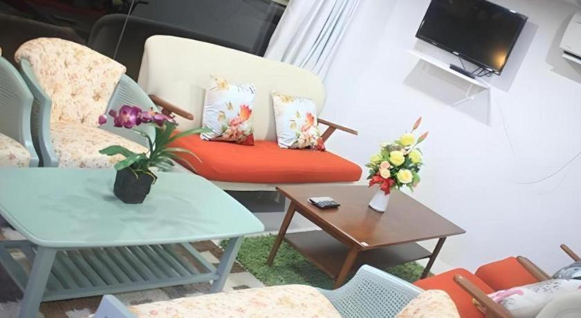 Chic Hotel Suratthani Surat Thani Bagian luar foto