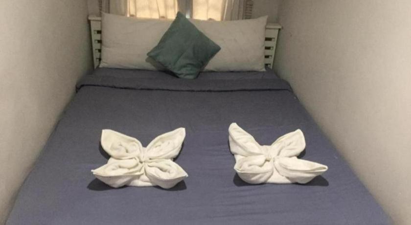 Chic Hotel Suratthani Surat Thani Bagian luar foto
